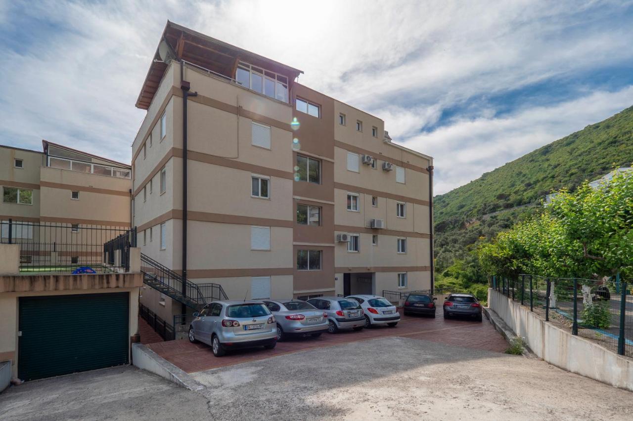 Casa Al Mare Petrovac, Montenegro Exterior photo